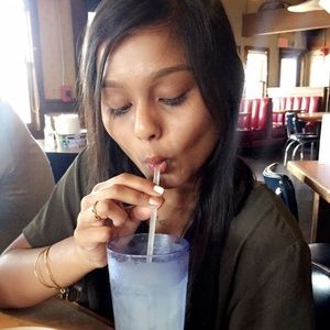 Meet your Posher, Noozhat